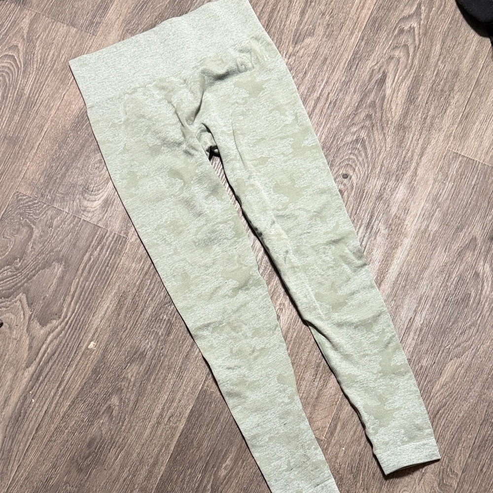 Gymshark Light Green Camo Leggings